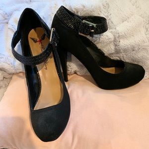 Penny Loves Kenny heels